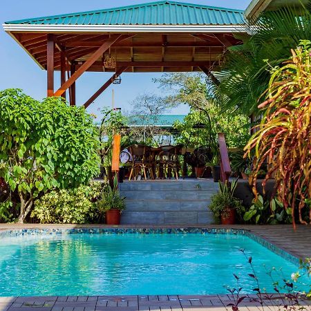 Hotel Margarita And Tour Operator Drakes Bay エクステリア 写真